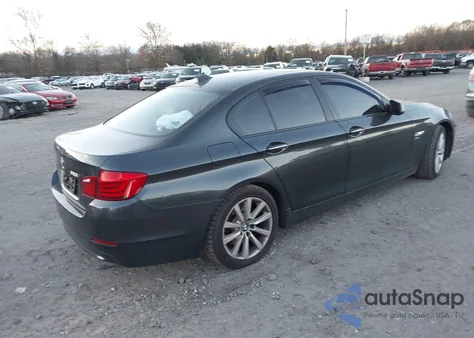 2012 BMW 528I xDrive из США, поврежденный, VIN WBAXH5C54CDW08304